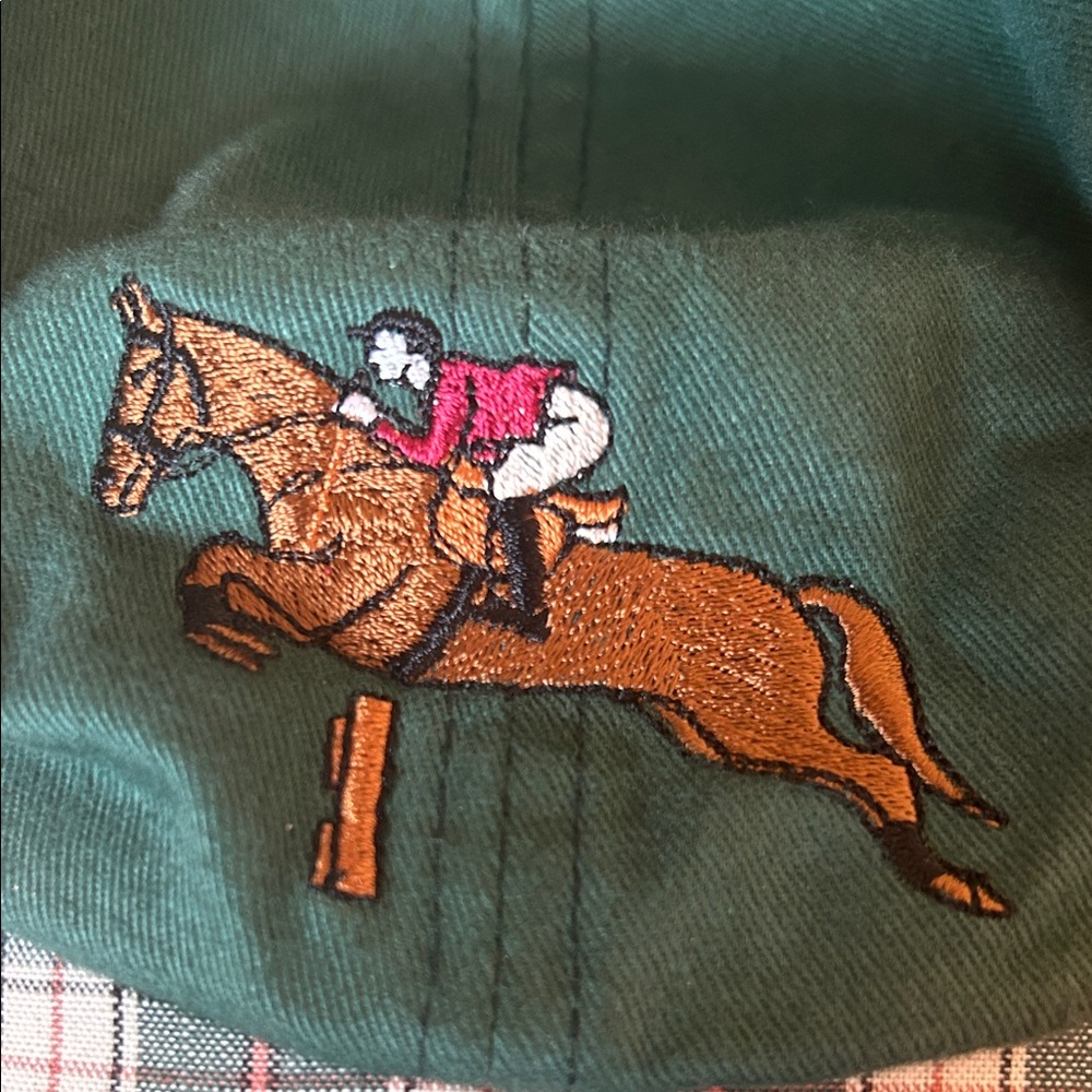 Vintage Green Cap with Plaid Brim and Horse Design - Picture 6 of 7